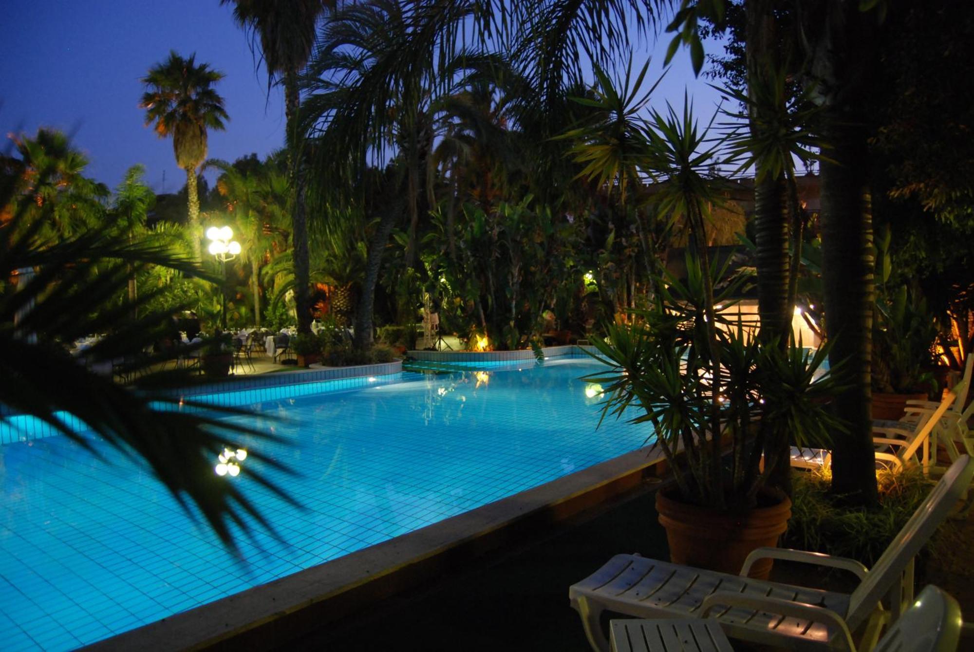 Gasthof Garden 4*
